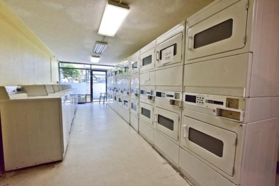 Ocean View Studio Landmark 907 شاطئ ميرتل الغرفة الصورة